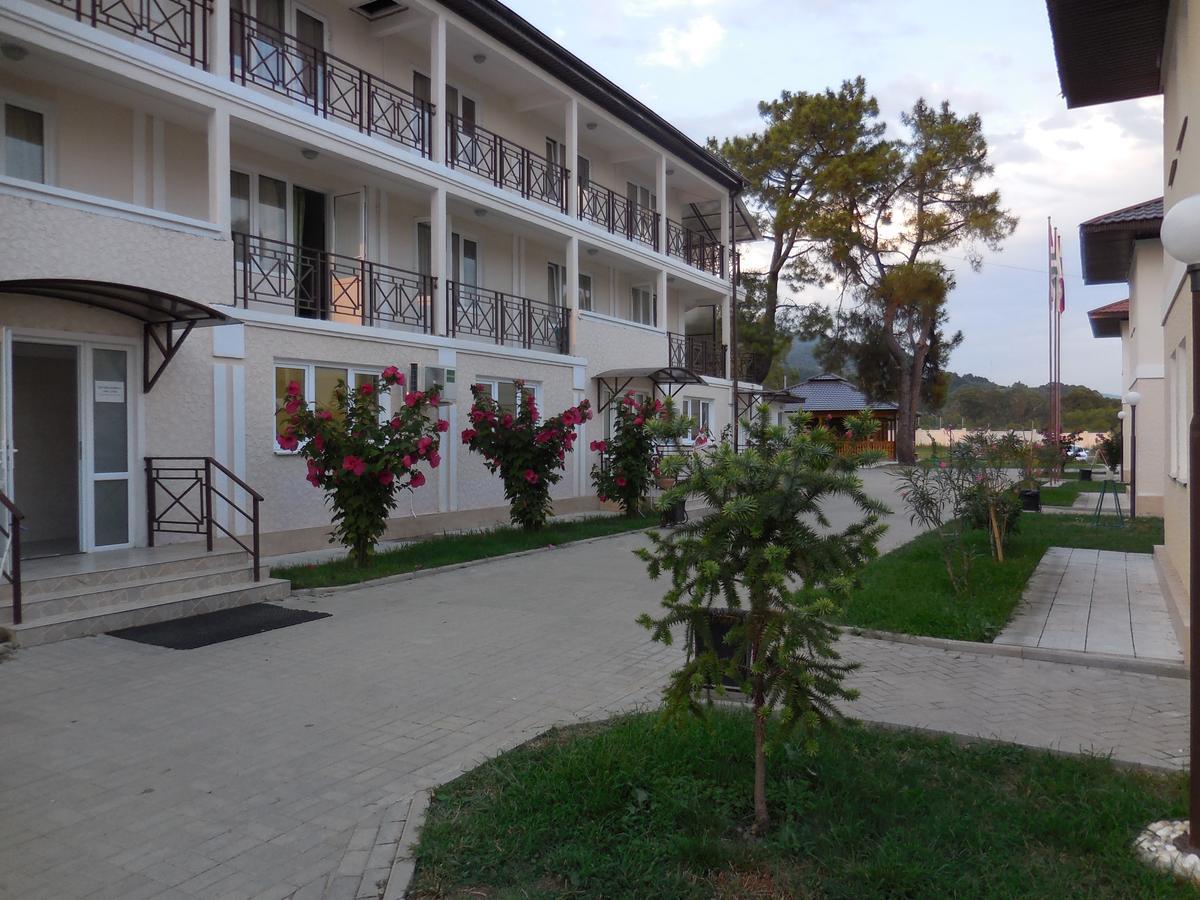 New Athos Anakopia Club Hotel מראה חיצוני תמונה